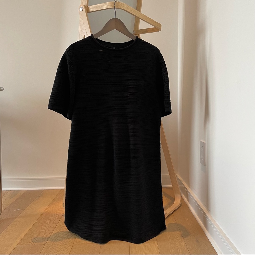 COS black t-shirt dress